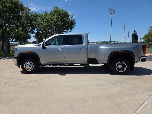 2024 Gmc Sierra HD SLT photo 4