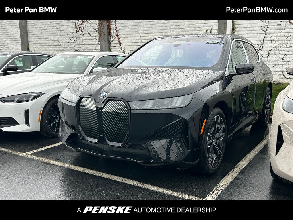 2026 BMW iX 45's photo