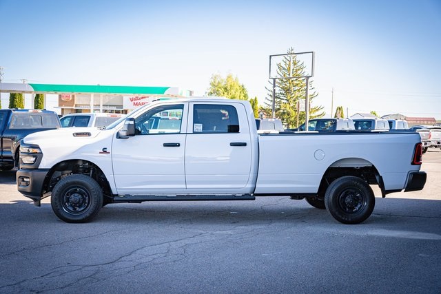 2025 Ram 2500 Tradesman photo 11