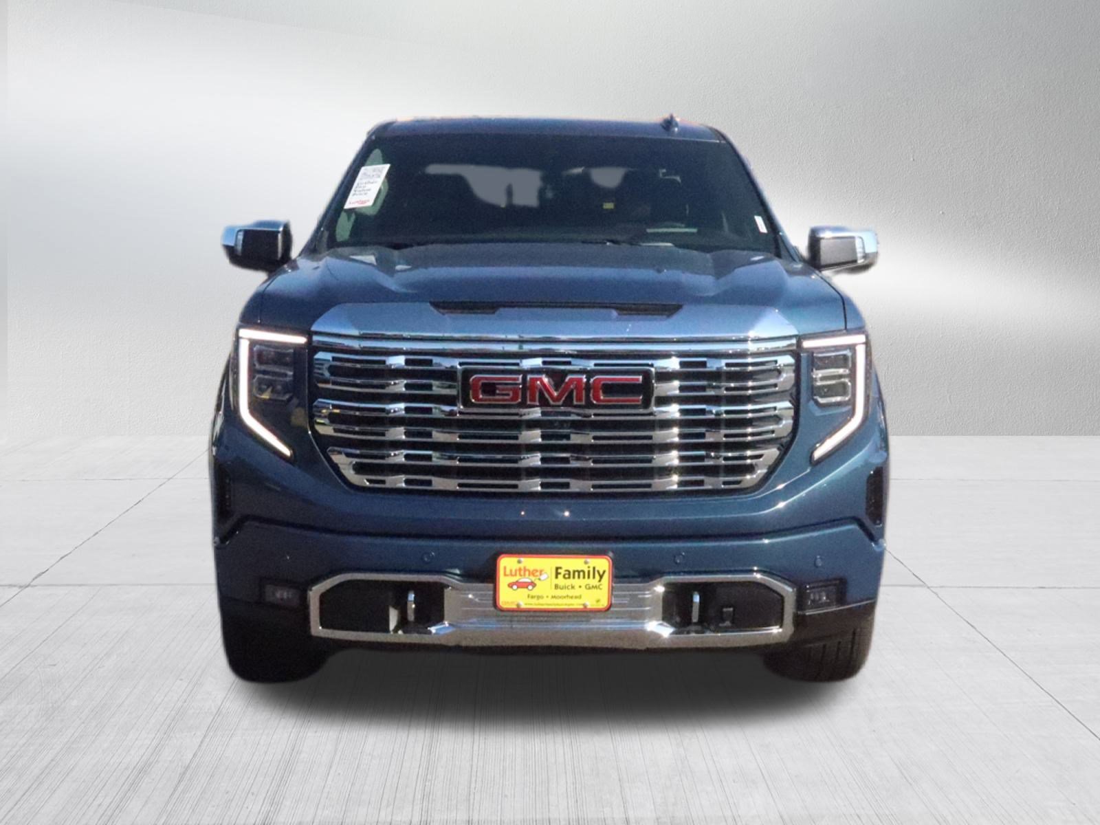 2026 Gmc Sierra 1500 Denali photo 2