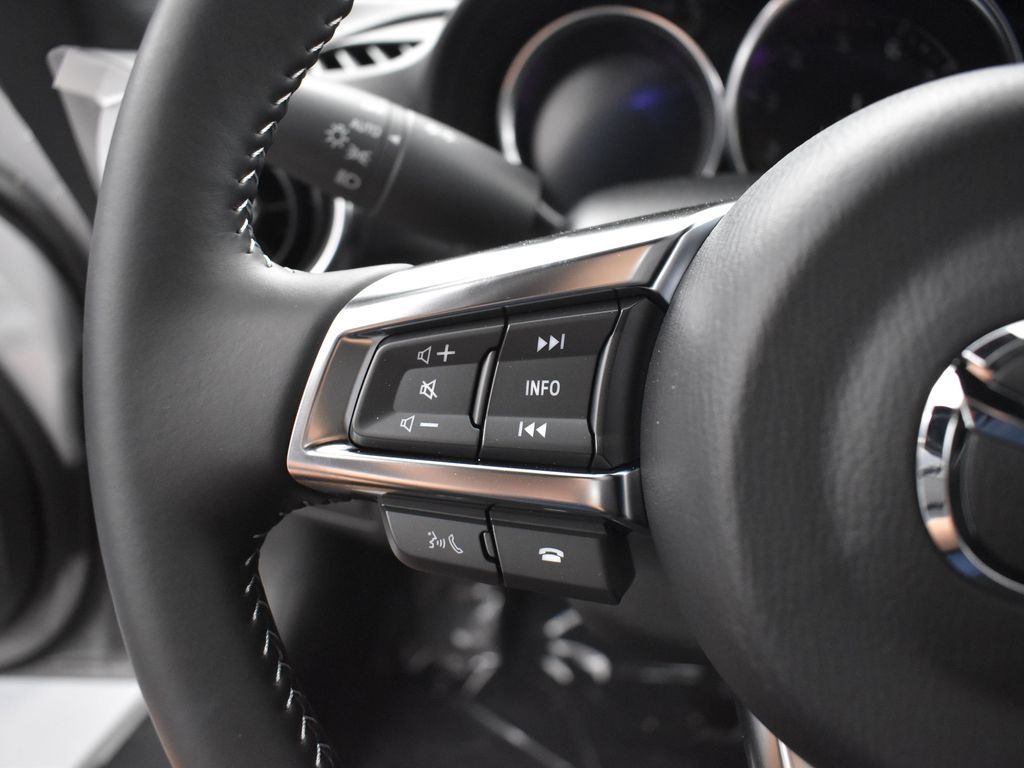 2025 Mazda MX-5 Miata Miata Grand Touring photo 14