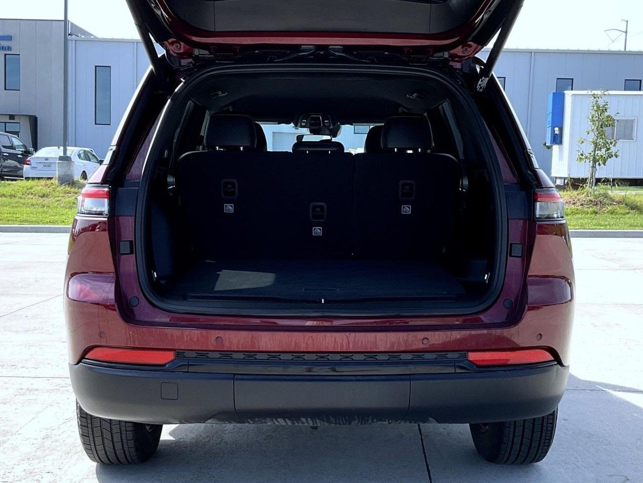 2024 Jeep Grand Cherokee Altitude X photo 15