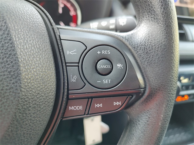 2024 Toyota RAV4 LE photo 16