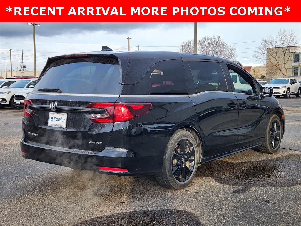 2024 Honda Odyssey Sport photo 3