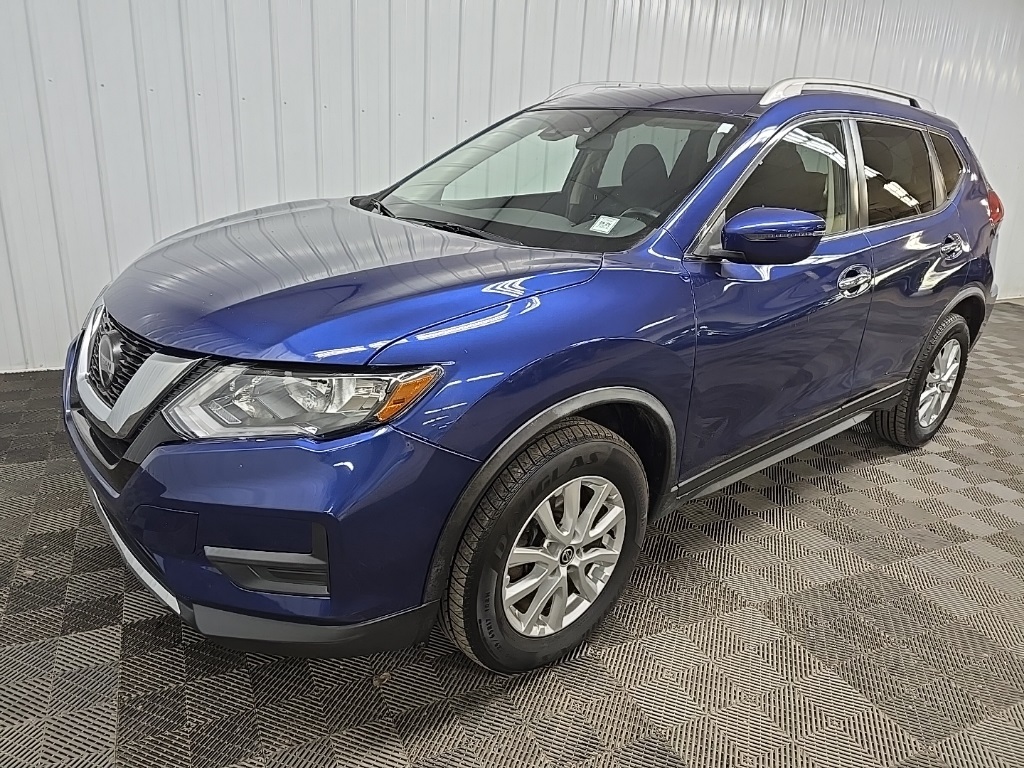 2019 Nissan Rogue SV photo 8