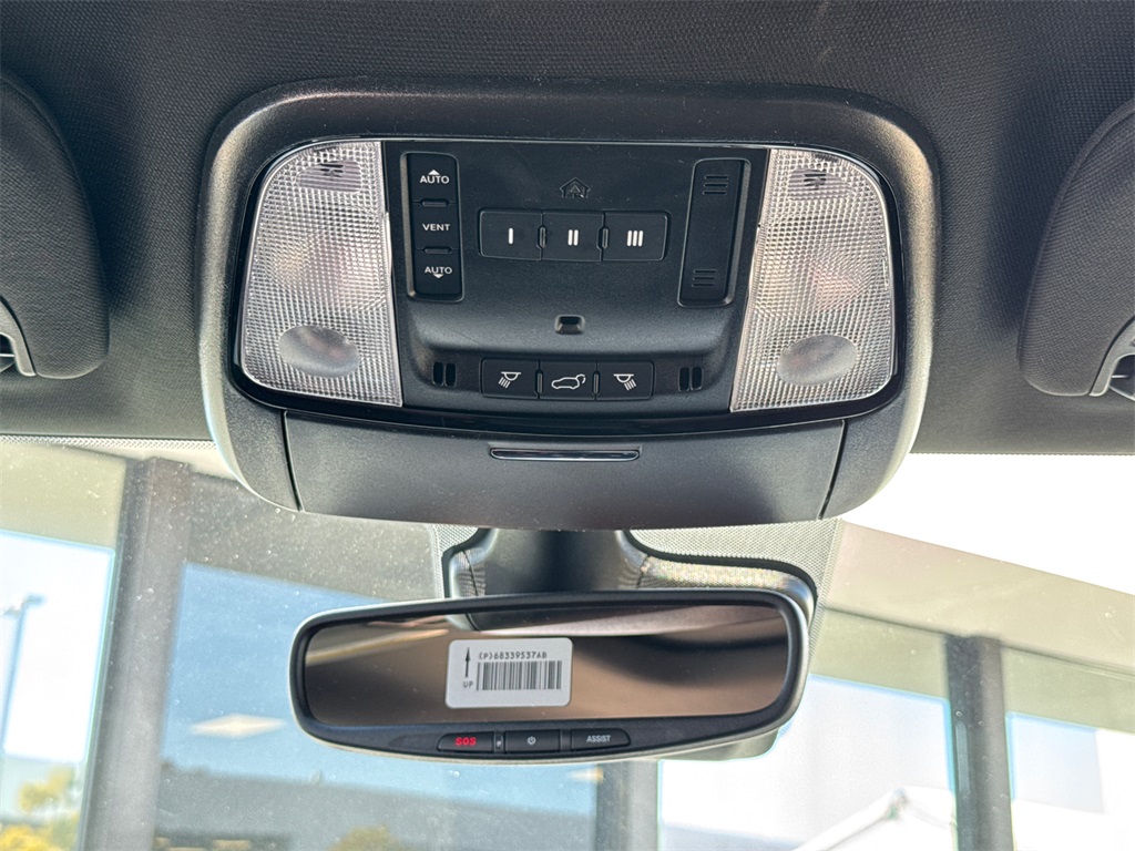 2025 Dodge Durango R/T Plus photo 24