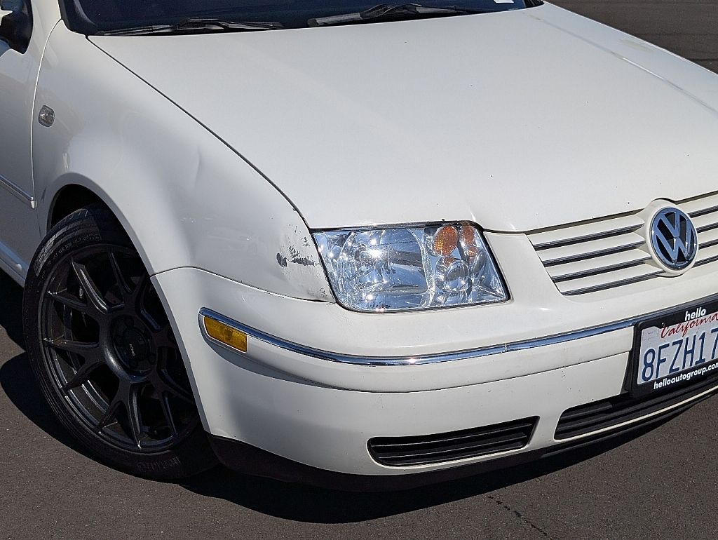 2004 Volkswagen Jetta GLS photo 3