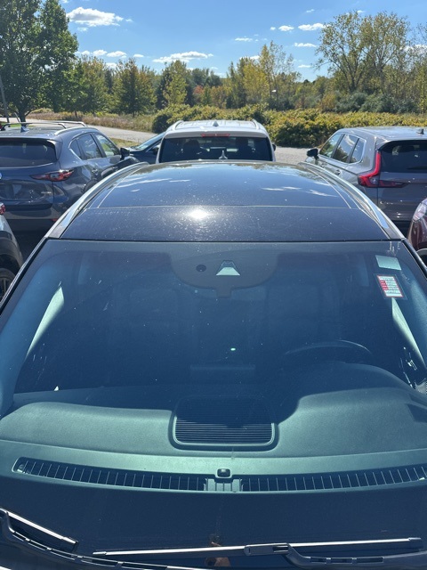 2022 Lincoln Corsair Standard photo 8