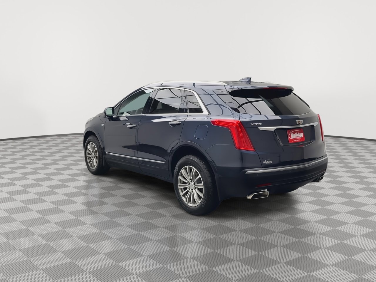 2018 Cadillac XT5 Luxury photo 2