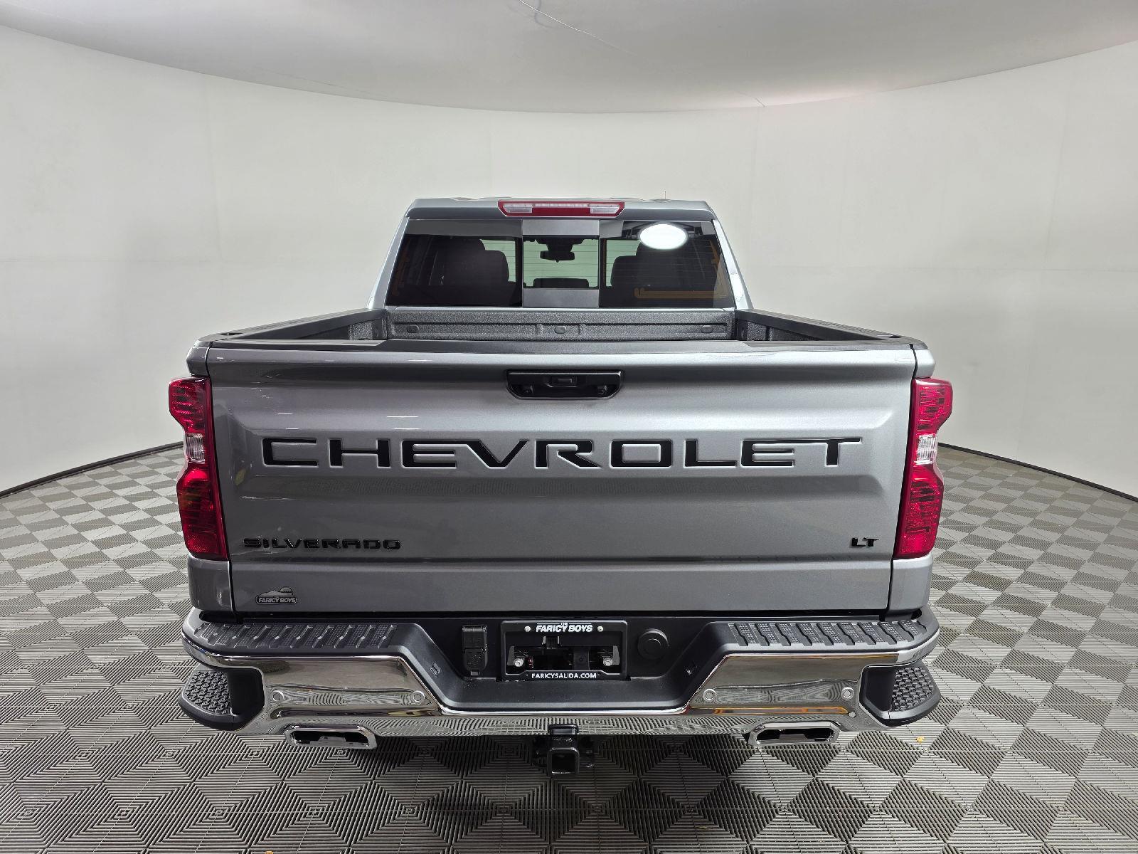 2026 Chevrolet Silverado 1500 LT photo 4