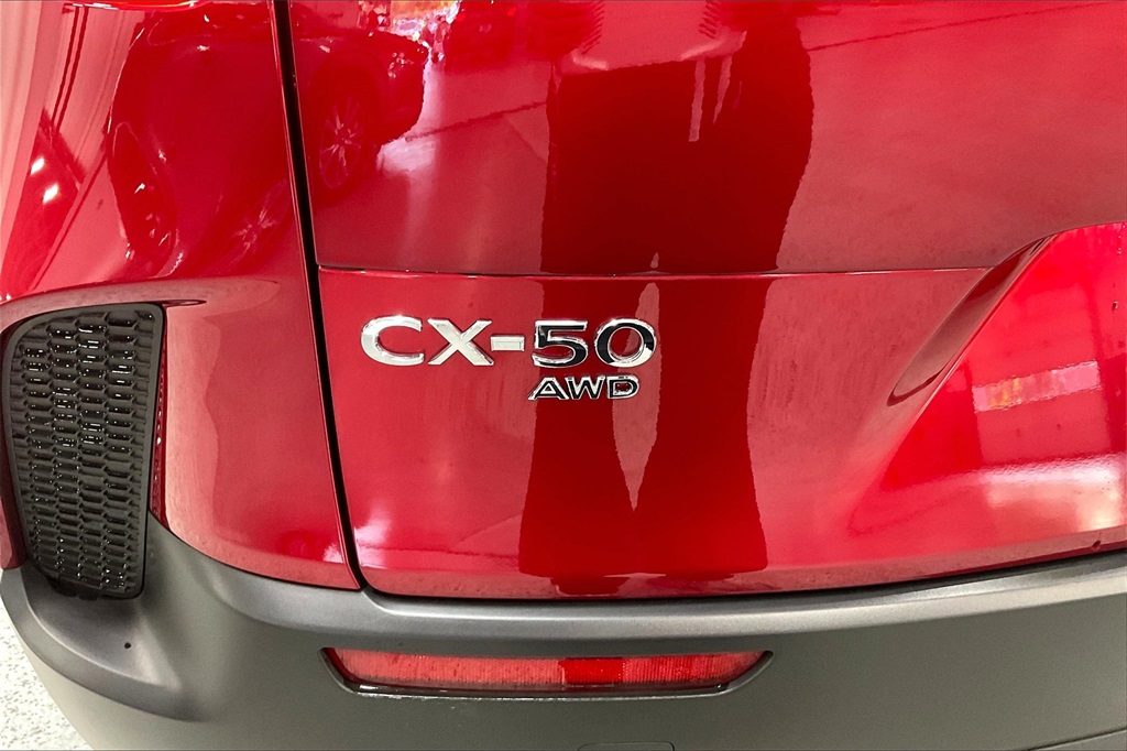 2025 Mazda CX-50 2.5 S Premium photo 6