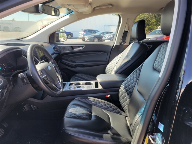 2024 Ford Edge Titanium photo 15