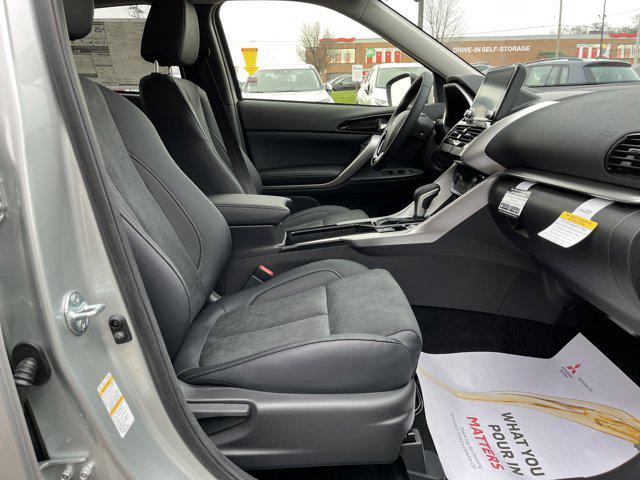 2025 Mitsubishi Eclipse Cross SE photo 17