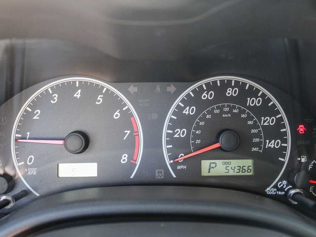 2012 Toyota Corolla LE photo 21