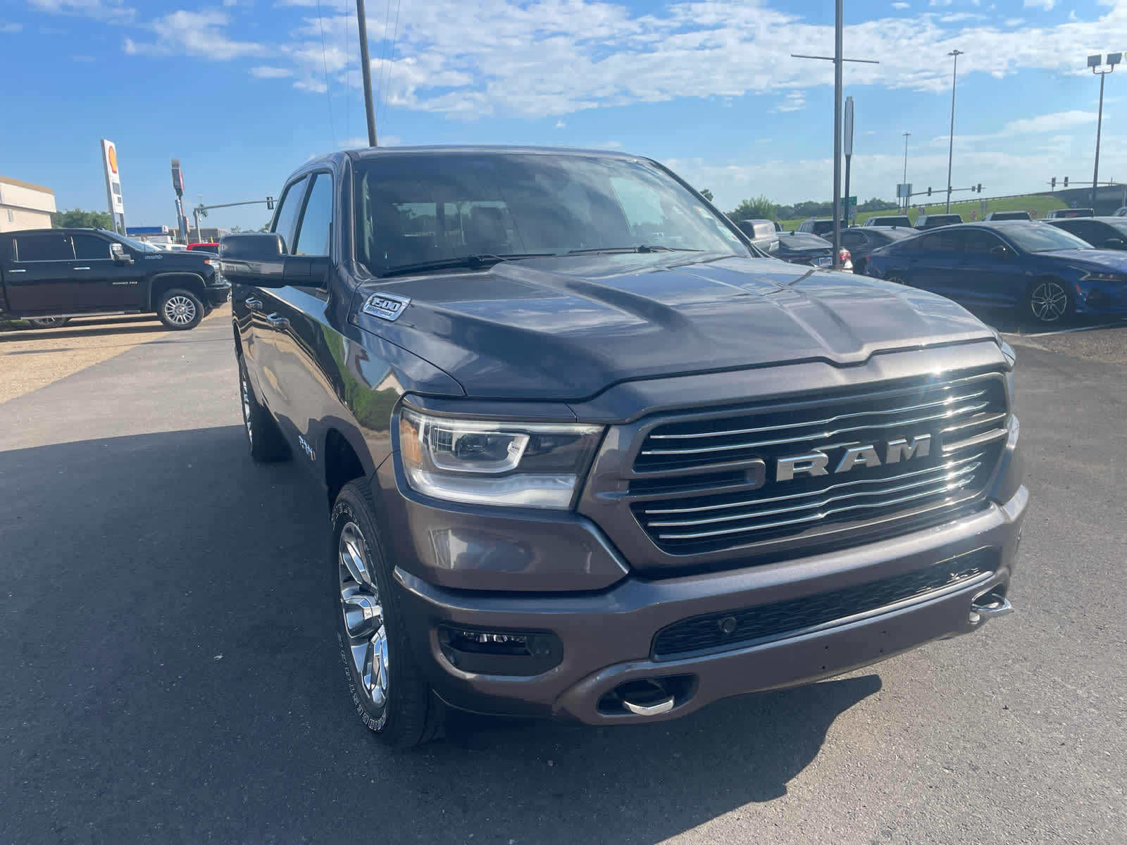 2023 RAM Ram 1500 Pickup Laramie's photo