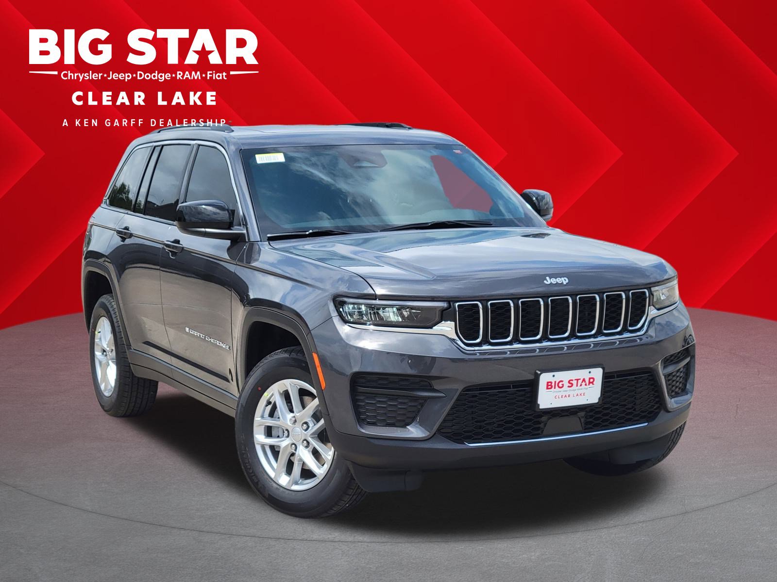 2025 Jeep Grand Cherokee Laredo's photo