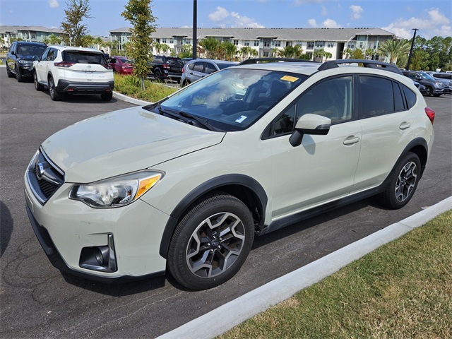 2017 Subaru Crosstrek 2.0i Limited photo 2
