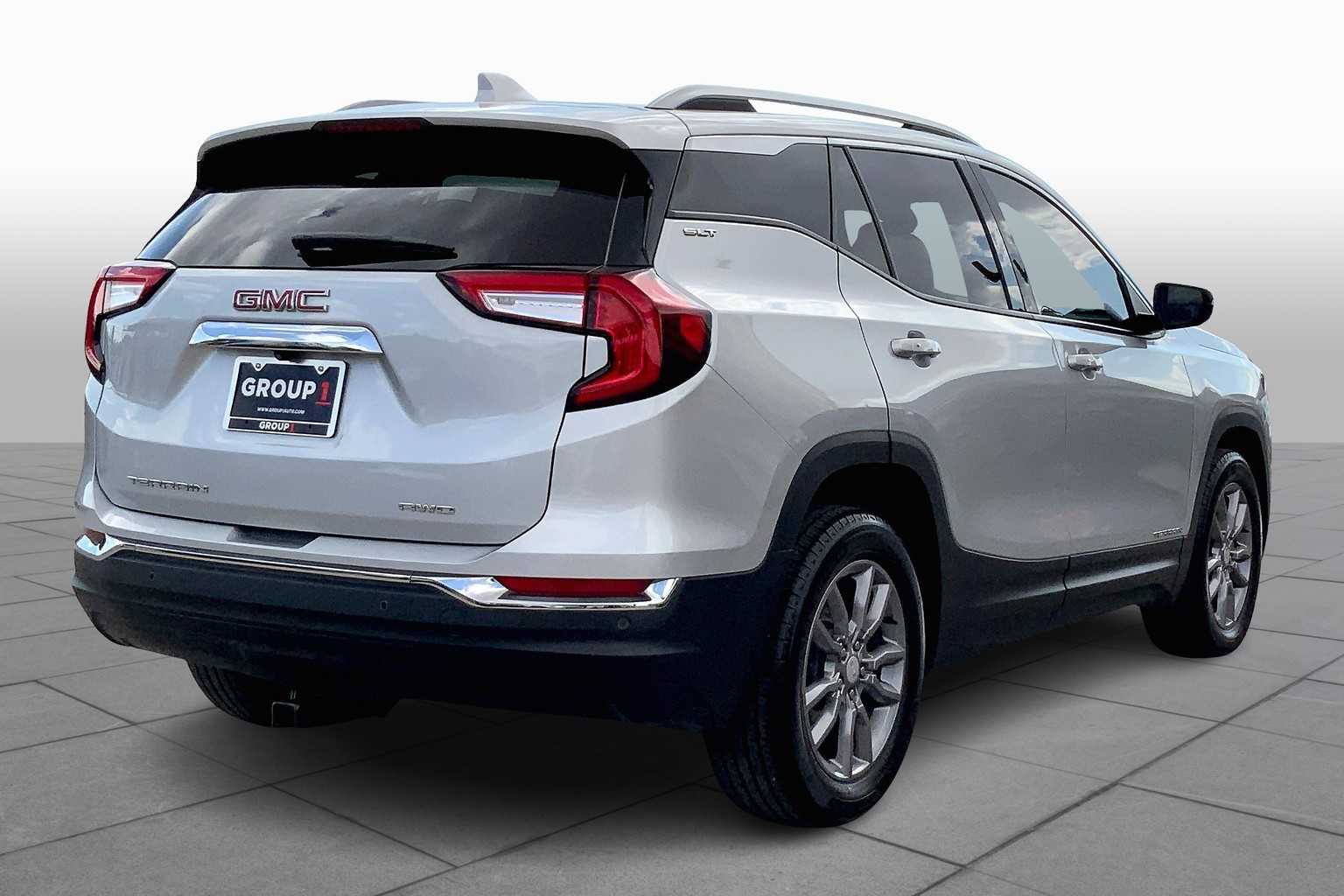 2022 Gmc Terrain SLT photo 9