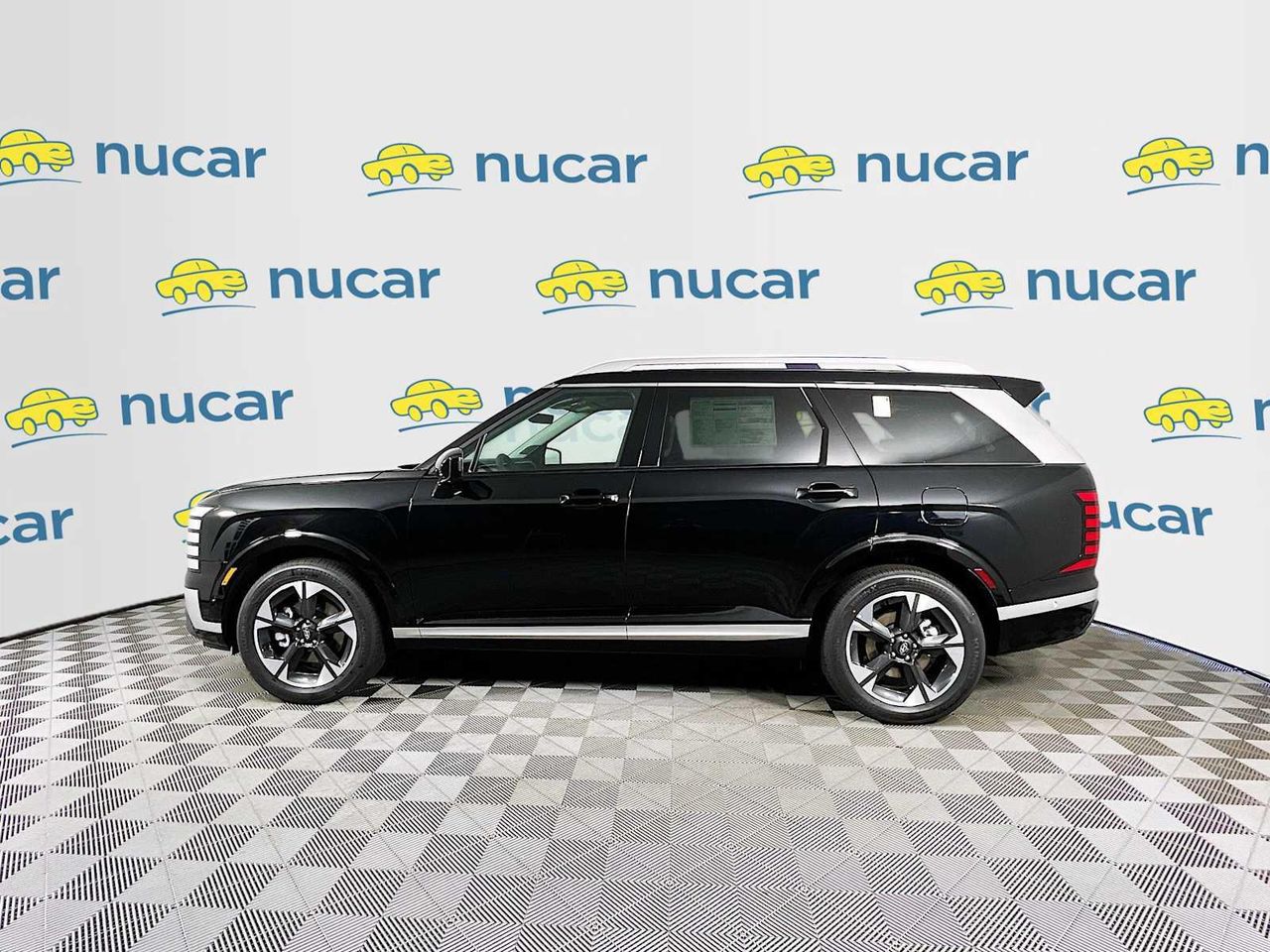 2026 Hyundai Palisade Limited photo 2
