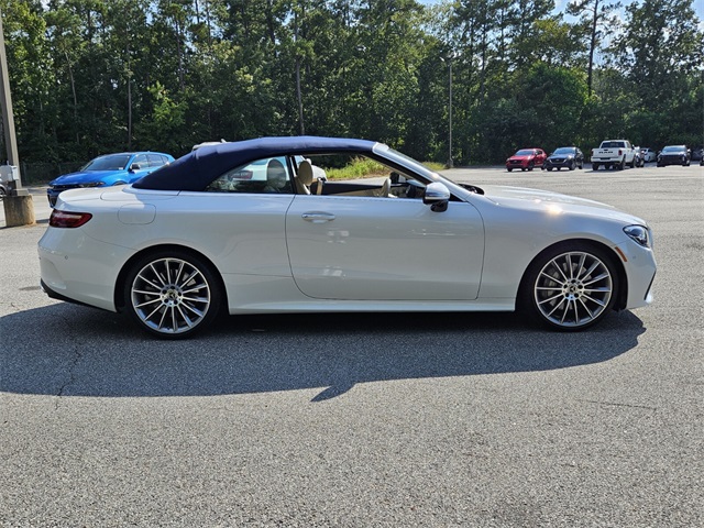 2022 Mercedes Benz E 450 photo 12