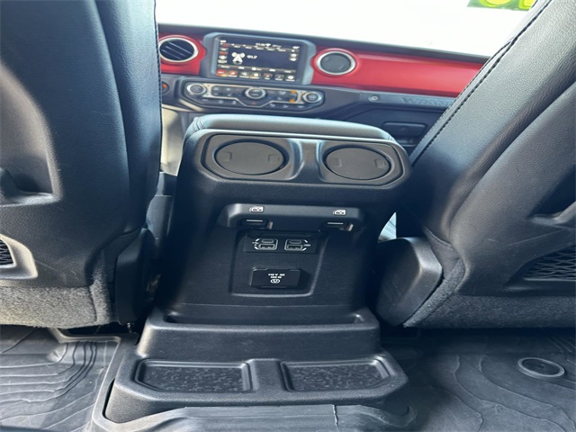 2020 Jeep Wrangler Unlimited Rubicon photo 25