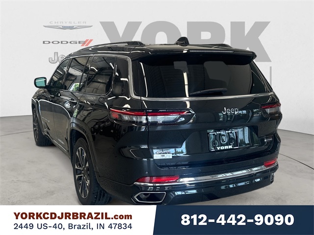2024 Jeep Grand Cherokee Overland photo 4