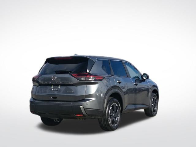 2024 Nissan Rogue SV photo 2