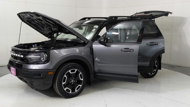 Used 2022  Ford Outer Banks image 10