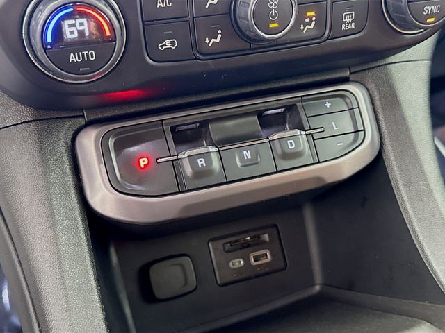 2020 Gmc Acadia AT4 photo 16