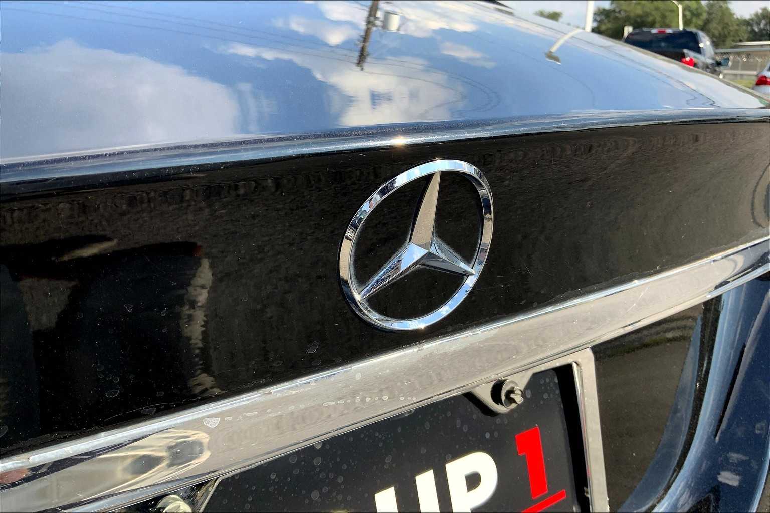 2011 Mercedes Benz CLS 550 photo 8