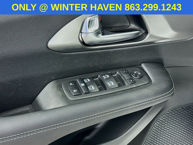 2026 Chrysler Voyager LX photo 16
