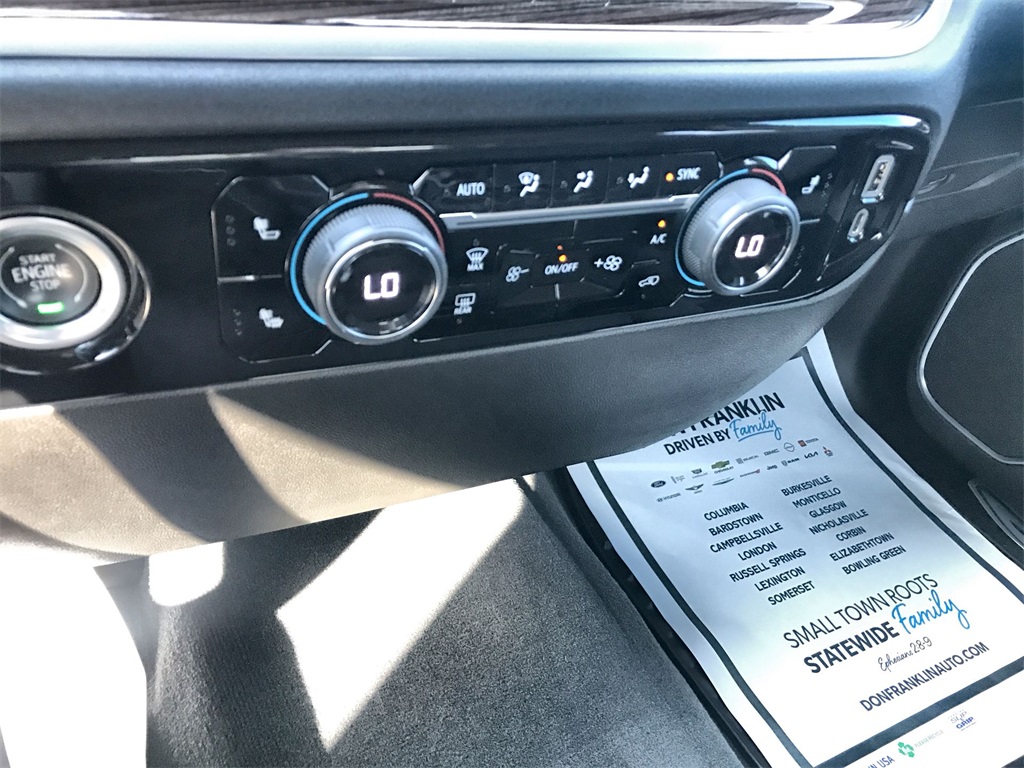 2022 Chevrolet Silverado 1500 LT photo 19