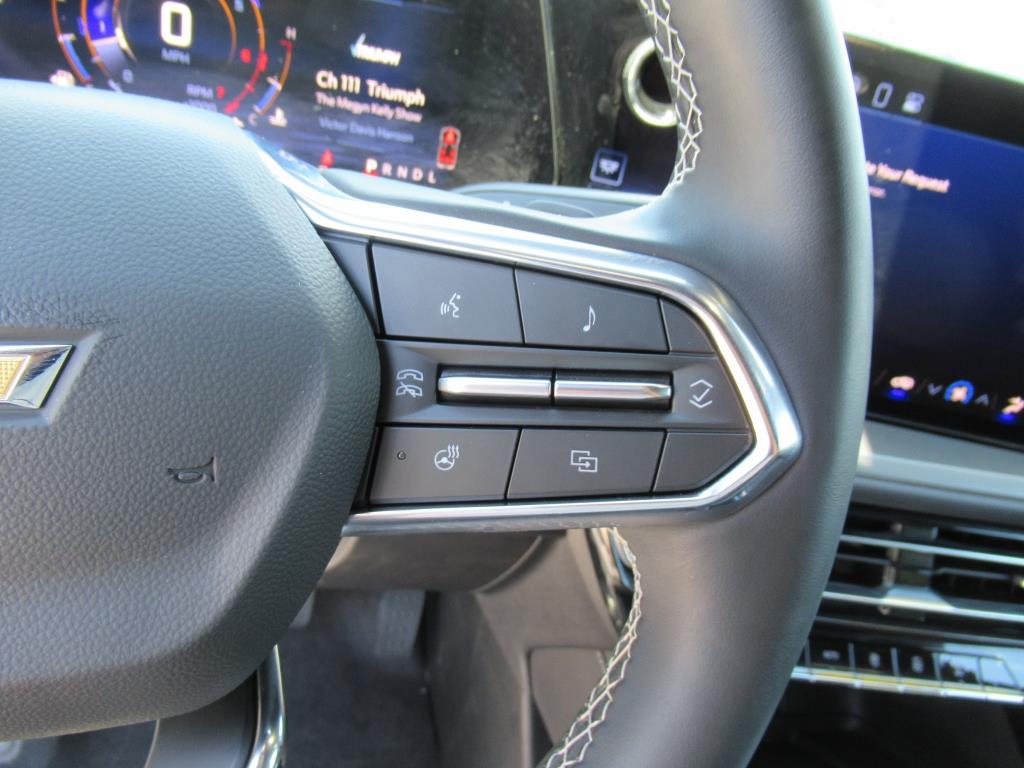 2025 Chevrolet Traverse photo 17