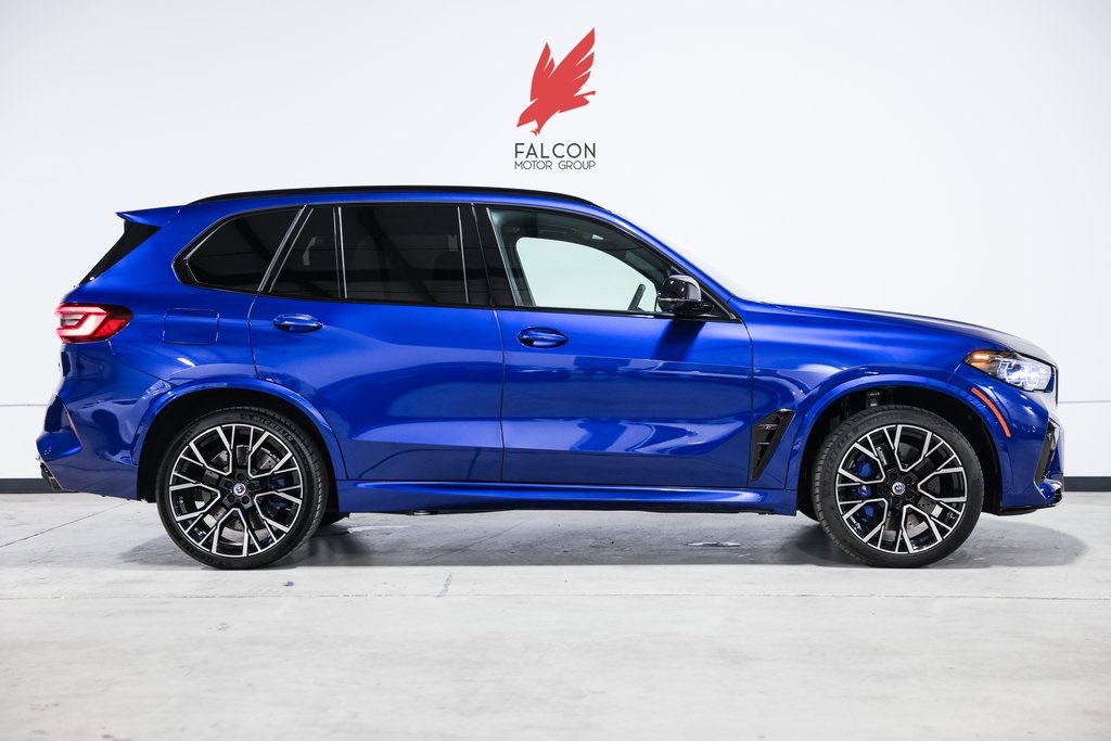2023 BMW X5 M Base's photo