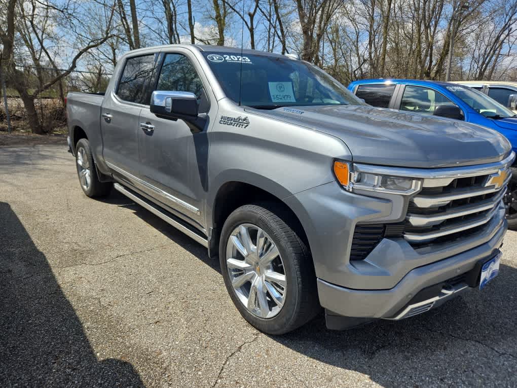 2023 Chevrolet Silverado 1500 High Country photo 2