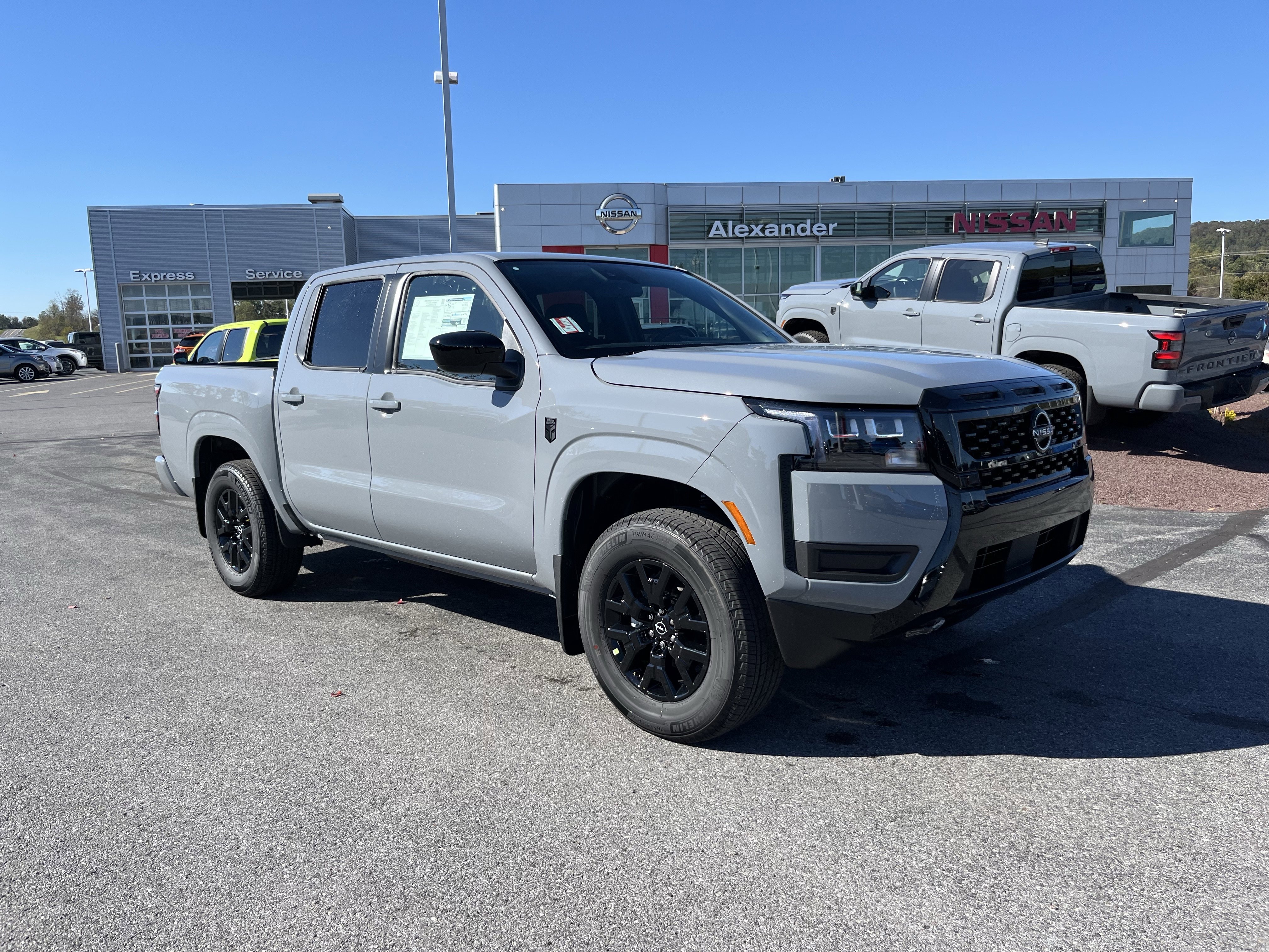 2026 Nissan Frontier SV's photo