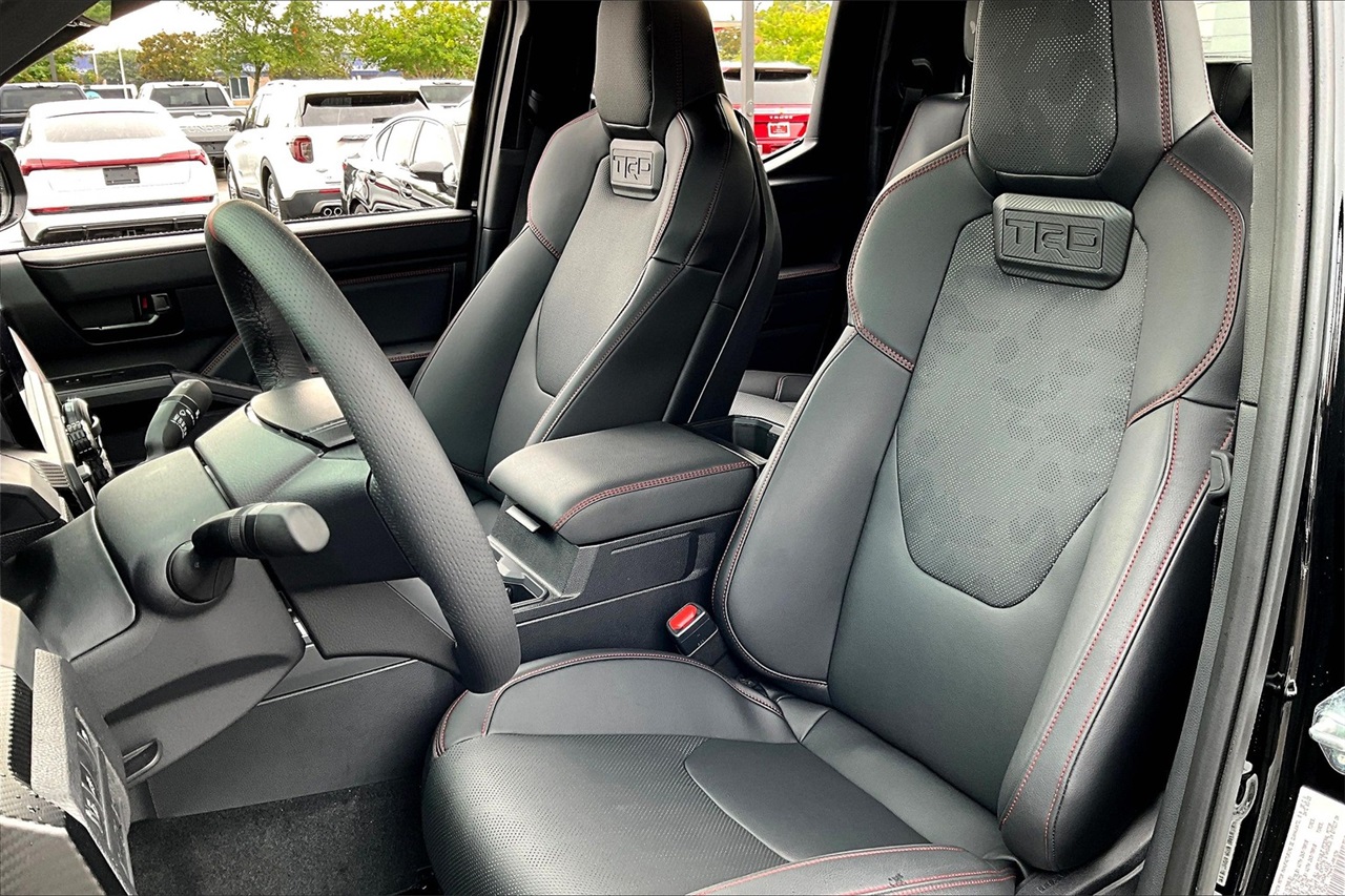 2025 Toyota Tacoma TRD Pro 4x4 photo 19