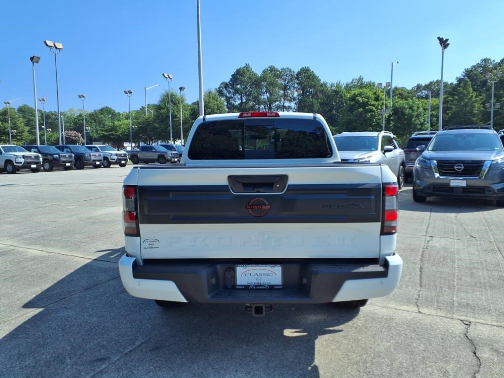2025 Nissan Frontier Crew Cab PRO-4X photo 8