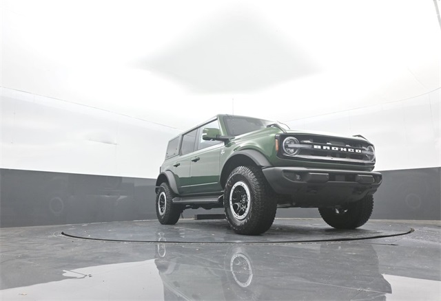2025 Ford Bronco Outer Banks photo 25