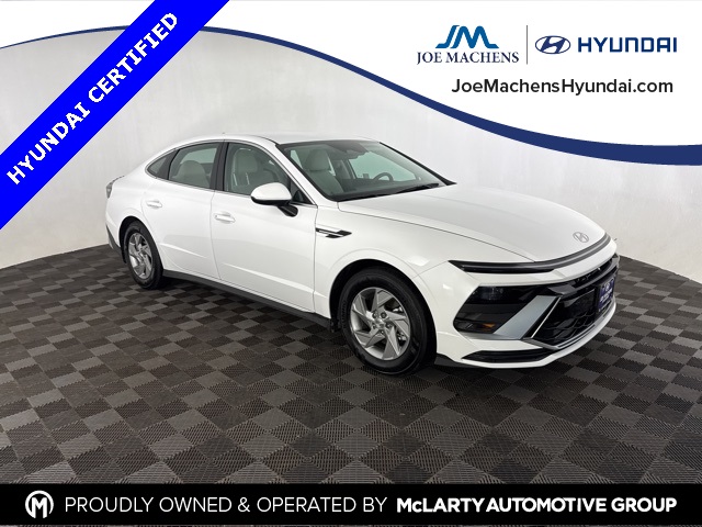 2025 Hyundai Sonata SE's photo