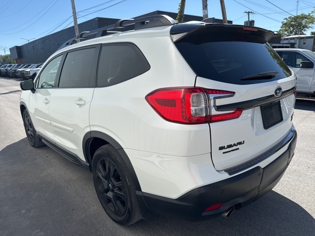 2023 Subaru Ascent Onyx Edition photo 11