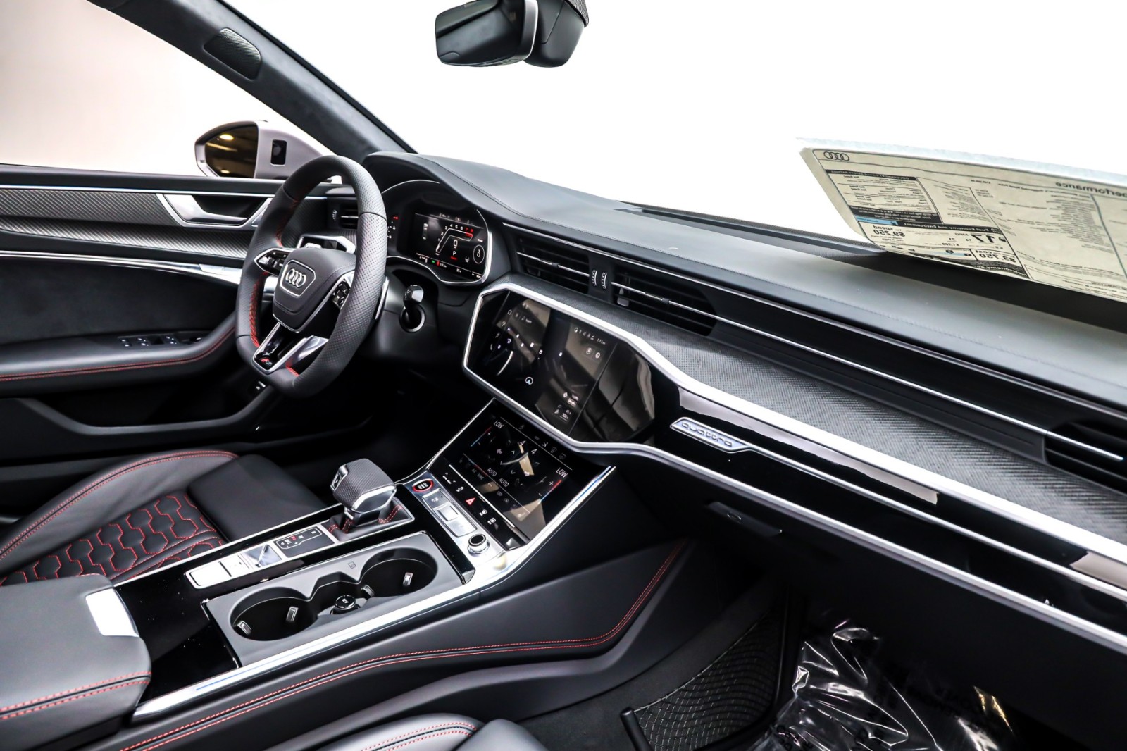 2025 Audi RS 7 Performance Base photo 4