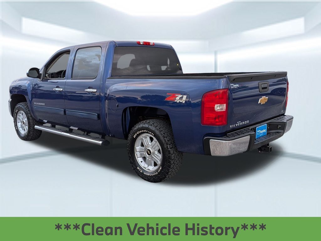 2013 Chevrolet Silverado 1500 LT photo 3