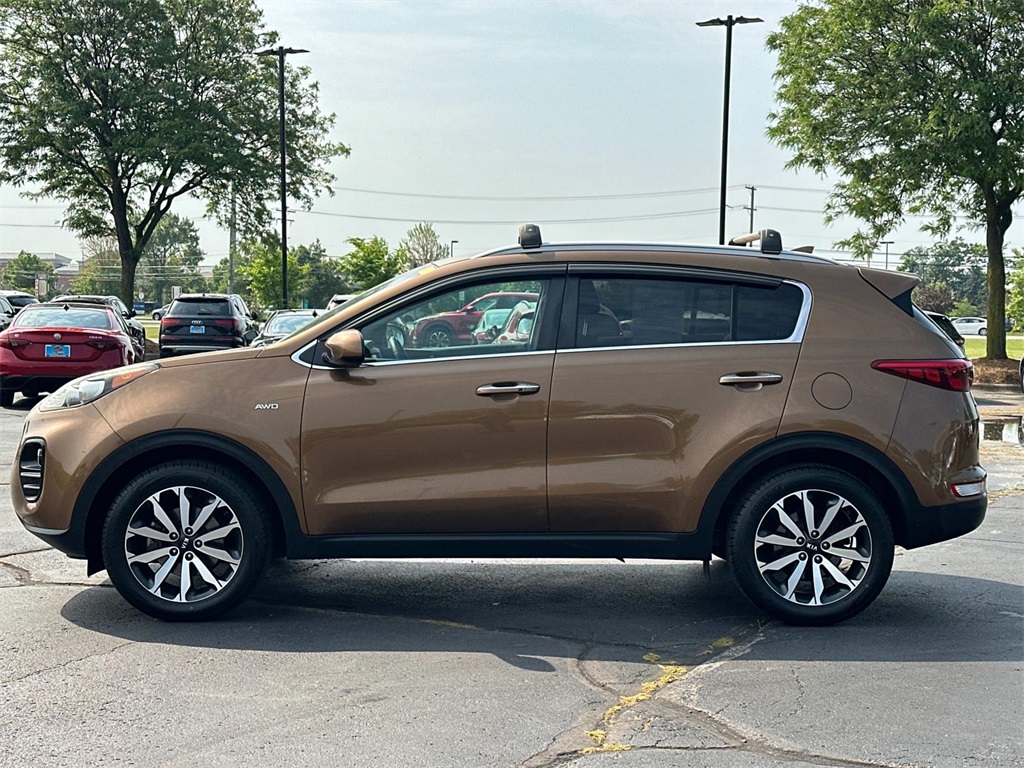 2017 Kia Sportage EX photo 2