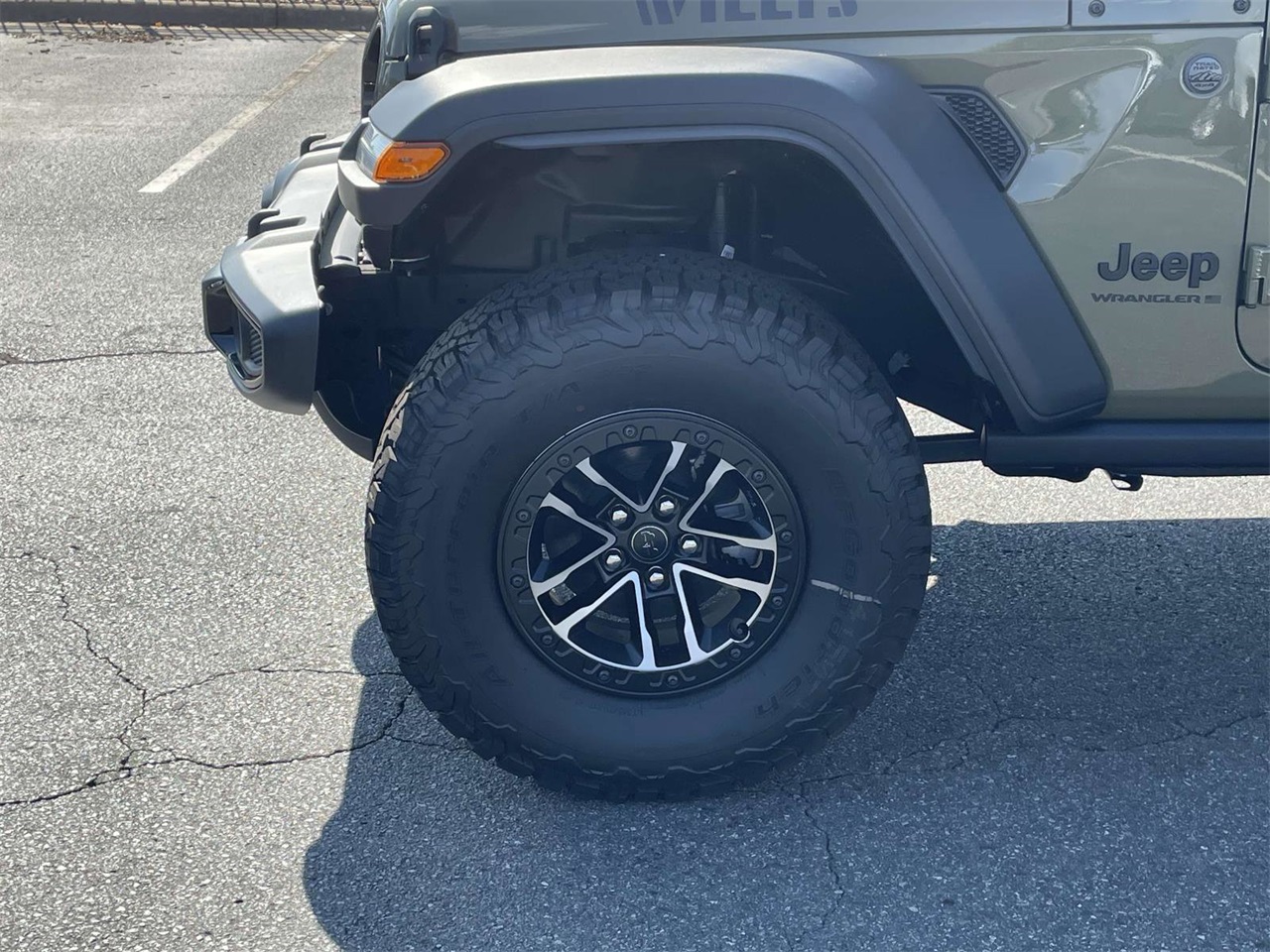 2025 Jeep Wrangler Willys photo 33