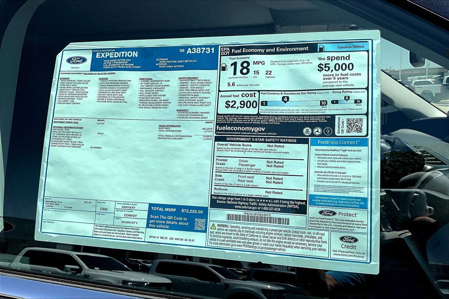 2025 Ford Expedition photo 19