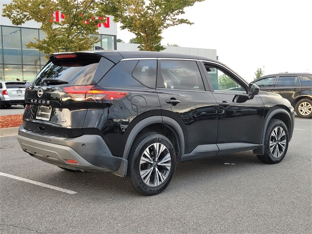 2023 Nissan Rogue SV photo 2