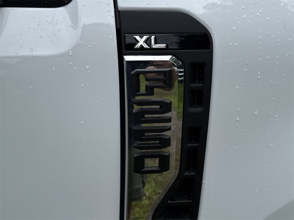 2025 Ford F-250 XL photo 27
