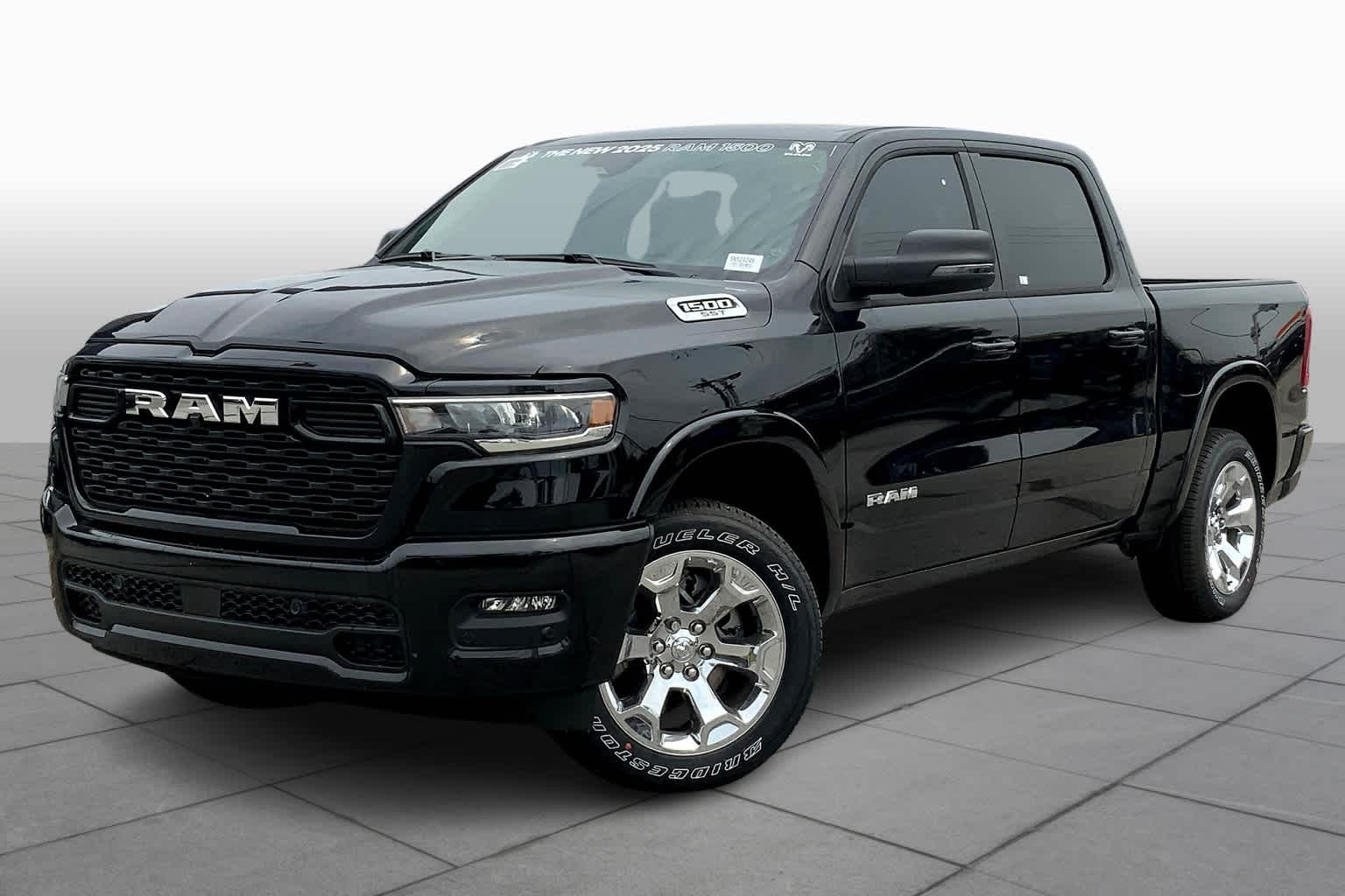 New 2025 RAM 1500 Lone Star 4×4 Crew Cab 57 Box Crew Cab in Rockwall 