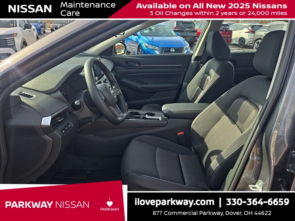 2025 Nissan Altima 2.5 S photo 9